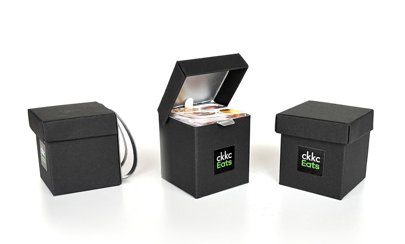 中央工芸企画のオリジナルノベルティ「ckkc Eats」デリバリーバッグ型メモボックスの外観